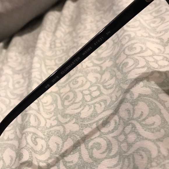 ✨Ray-Ban Clubmasters✨ - Picture 4 of 8